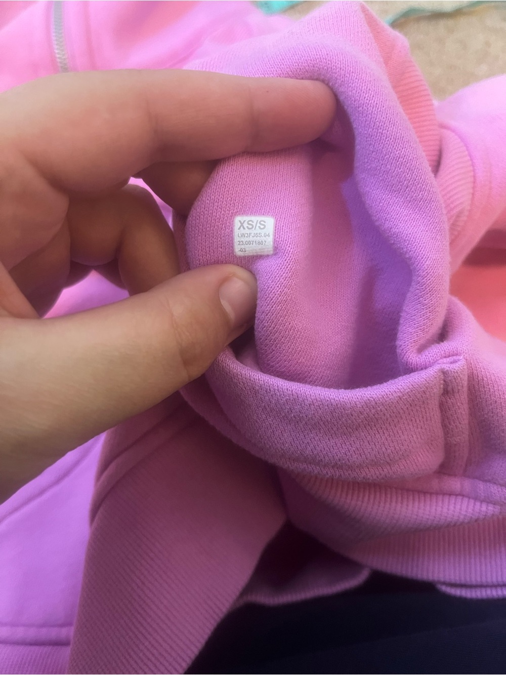 Lululemon Scuba Oversized Funnel Neck Half Zip in Velvet Dust Size XS/S - Picture 8 of 8